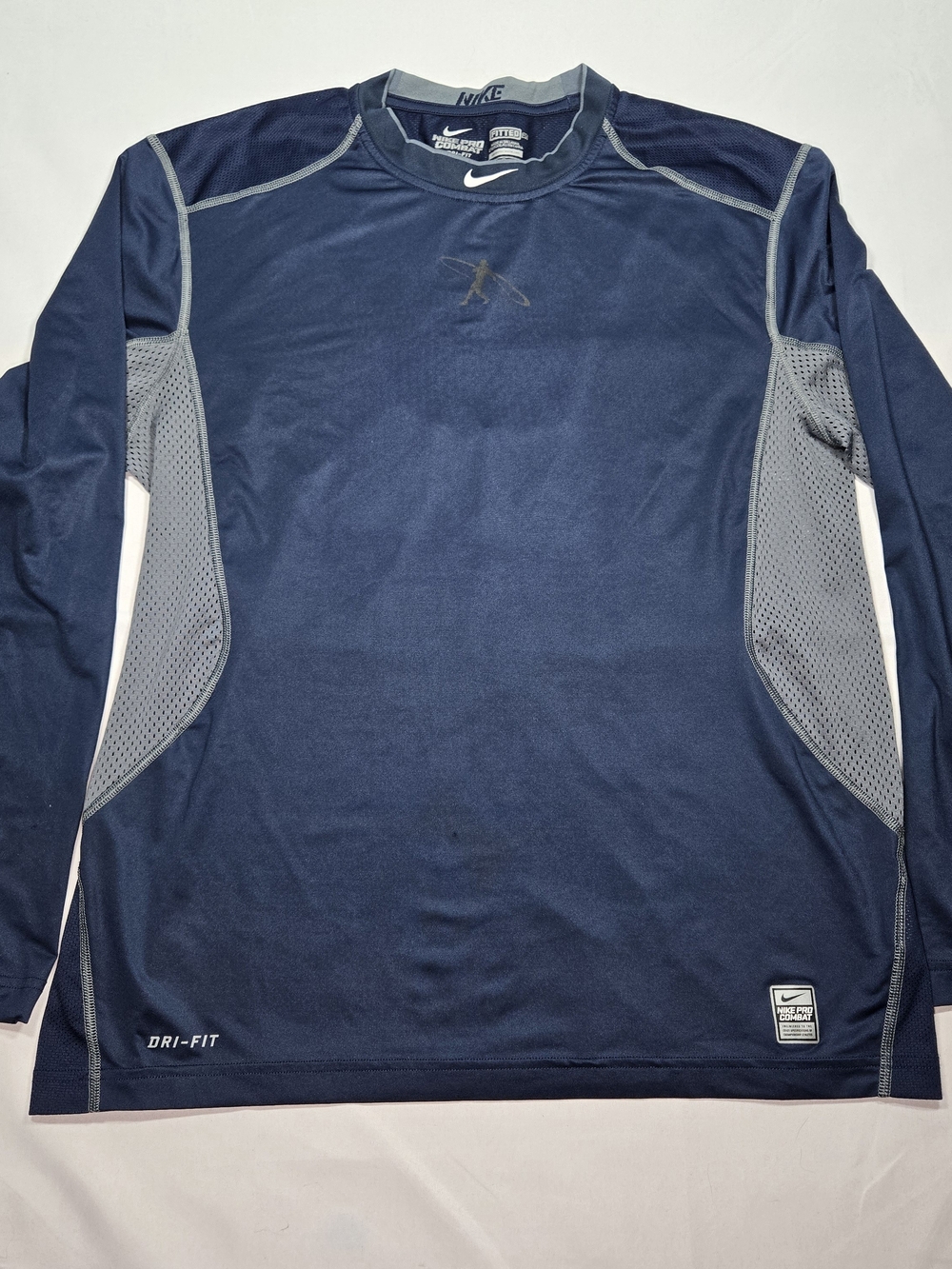 NIKE Pro Combat Dri Fit Men's Long Sleeve Vented Navy Blue Fitted Workout Sz L